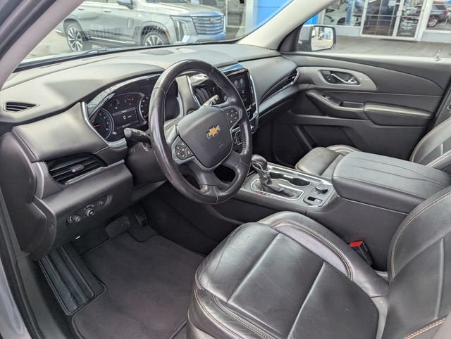 2021 Chevrolet Traverse LT Leather