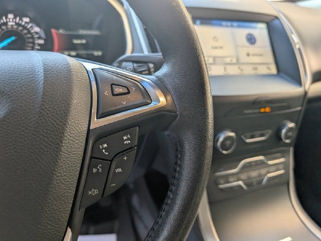 2019 Ford EDGE Base
