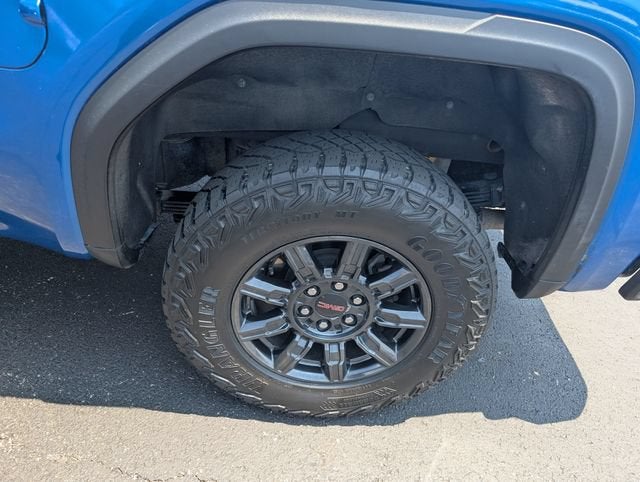 2024 GMC Sierra 1500 AT4X